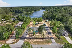158 W Violet Ln, Defuniak Springs, FL 32433 - Photo 35