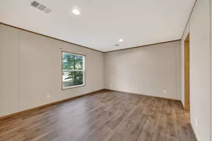 158 W Violet Ln, Defuniak Springs, FL 32433 - Photo 17