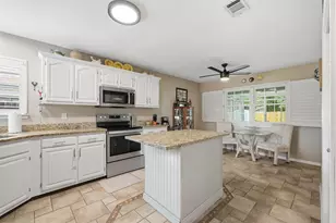 805 Overbrook Dr, Fort Walton Beach, FL 32547 - Photo 67