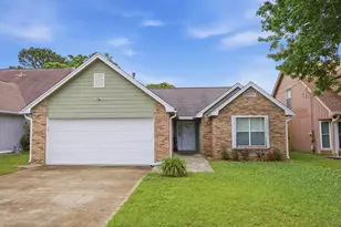 344 Brookwood Blvd, Mary Esther, FL 32569 - Photo 1