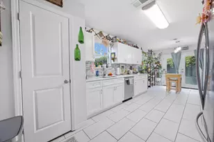 344 Brookwood Blvd, Mary Esther, FL 32569 - Photo 13