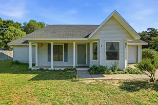 324 John King Rd, Crestview, FL 32539 - Photo 1