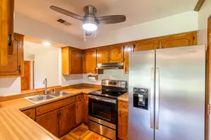 324 John King Rd, Crestview, FL 32539 - Photo 11