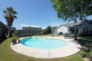 2328 Prytania Cir, Navarre, FL 32566 - Photo 43