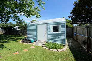 2328 Prytania Cir, Navarre, FL 32566 - Photo 45