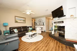2328 Prytania Cir, Navarre, FL 32566 - Photo 9