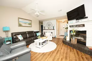 2328 Prytania Cir, Navarre, FL 32566 - Photo 13