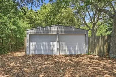 2725 Sherwood Drive, Navarre, FL 32566 - Photo 29