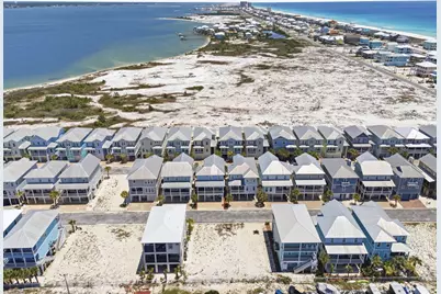 1490 Seaside Circle, Navarre, FL 32566 - Photo 15