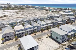 1490 Seaside Cir, Navarre, FL 32566 - Photo 1