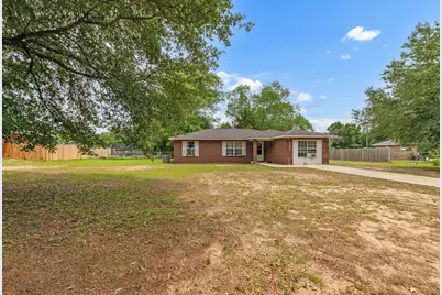 5246 Sewell Road, Milton, FL 32570 - Photo 1