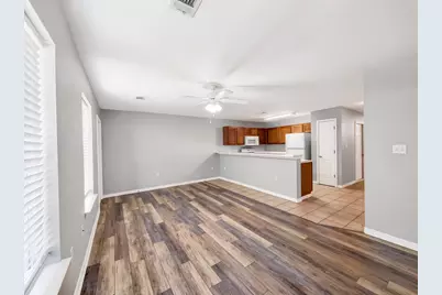 46 SE Park Circle #B, Fort Walton Beach, FL 32548 - Photo 5