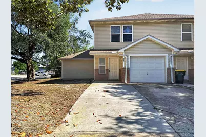 46 SE Park Circle #B, Fort Walton Beach, FL 32548 - Photo 1