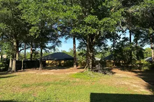 5929 N Meadow Ln, Crestview, FL 32539 - Photo 9