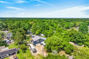 21 NE Wedgewood Ln, Fort Walton Beach, FL 32547 - Photo 51