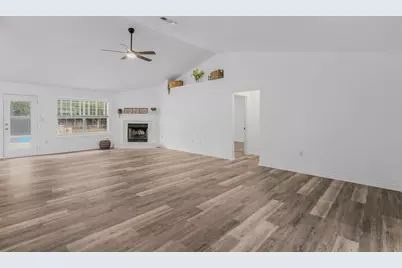 6019 Appaloosa Way, Crestview, FL 32536 - Photo 11