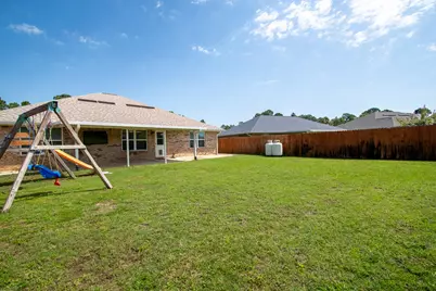 9687 Parker Lake Circle, Navarre, FL 32566 - Photo 29