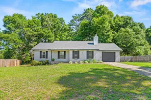 219 W Pinoak Ct, Crestview, FL 32539 - Photo 3