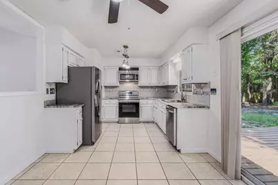 219 W Pinoak Court, Crestview, FL 32539 - Photo 15