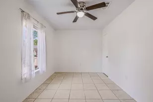 219 W Pinoak Ct, Crestview, FL 32539 - Photo 25