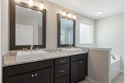 440 Eisenhower Drive, Crestview, FL 32539 - Photo 25