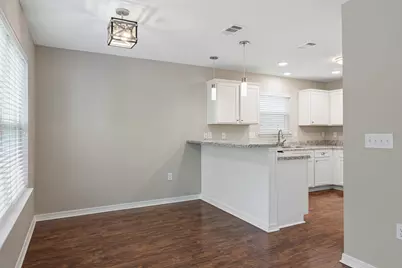 440 Eisenhower Drive, Crestview, FL 32539 - Photo 11