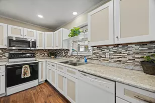 5691 Reinke Dr, Crestview, FL 32539 - Photo 11