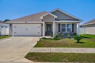 51 Silverthorn St, Freeport, FL 32439 - Photo 3