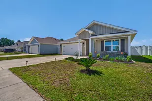 51 Silverthorn St, Freeport, FL 32439 - Photo 9