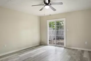 1803 Pointed Leaf Ln, Fort Walton Beach, FL 32547 - Photo 11