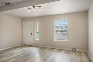 1803 Pointed Leaf Ln, Fort Walton Beach, FL 32547 - Photo 5