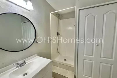 145 4th Avenue #APT C2, Shalimar, FL 32579 - Photo 9