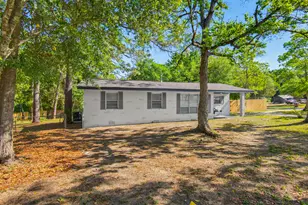 1095 Texas Pkwy, Crestview, FL 32536 - Photo 5