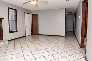116 W Walker Circle, Crestview, FL 32539 - Photo 3