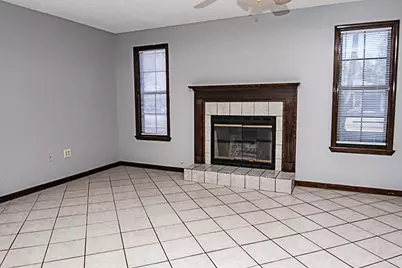 116 W Walker Circle, Crestview, FL 32539 - Photo 5