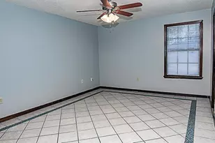 116 W Walker Circle, Crestview, FL 32539 - Photo 11