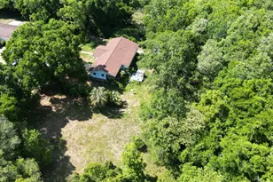 298 Averitt Pl, Crestview, FL 32539 - Photo 3
