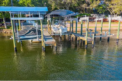 104 Bayou Drive, Niceville, FL 32578 - Photo 3