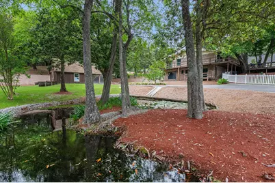 104 Bayou Drive, Niceville, FL 32578 - Photo 13
