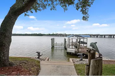 104 Bayou Drive, Niceville, FL 32578 - Photo 19