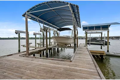 104 Bayou Drive, Niceville, FL 32578 - Photo 17