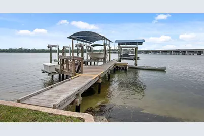 104 Bayou Drive, Niceville, FL 32578 - Photo 13