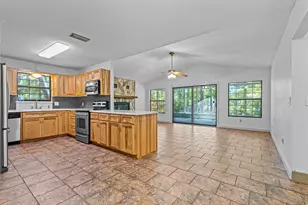 722 Mallet Bayou Rd, Freeport, FL 32439 - Photo 9