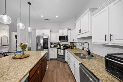 3013 Crown Creek Circle, Crestview, FL 32539 - Photo 5