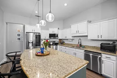 3013 Crown Creek Circle, Crestview, FL 32539 - Photo 7