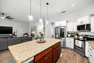 3013 Crown Creek Circle, Crestview, FL 32539 - Photo 7