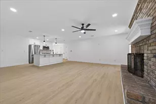 1467 Live Oak St, Niceville, FL 32578 - Photo 25