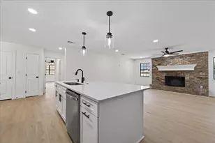 1467 Live Oak St, Niceville, FL 32578 - Photo 19