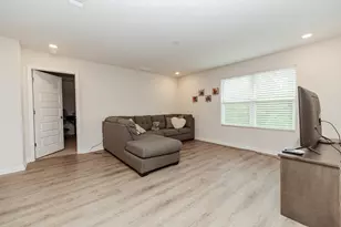6719 Sarah Ann Way, Laurel Hill, FL 32567 - Photo 13