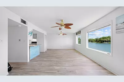 101 Old Ferry Road #32D, Shalimar, FL 32579 - Photo 9